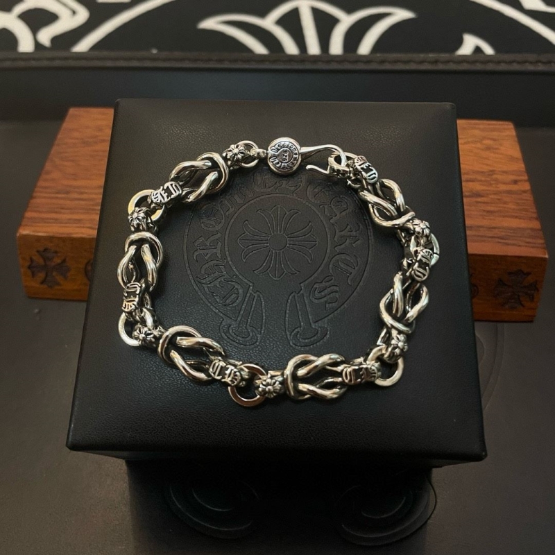 Ch*0me He**ts bracelets
